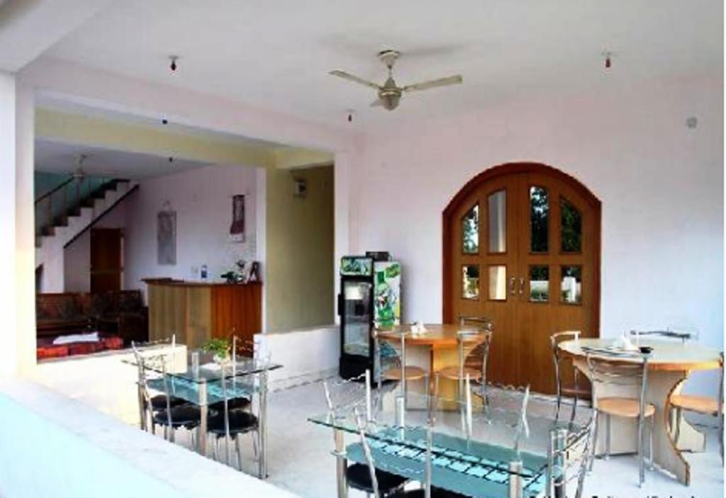Hotel Krishna Cottage Khajurāho Exterior photo